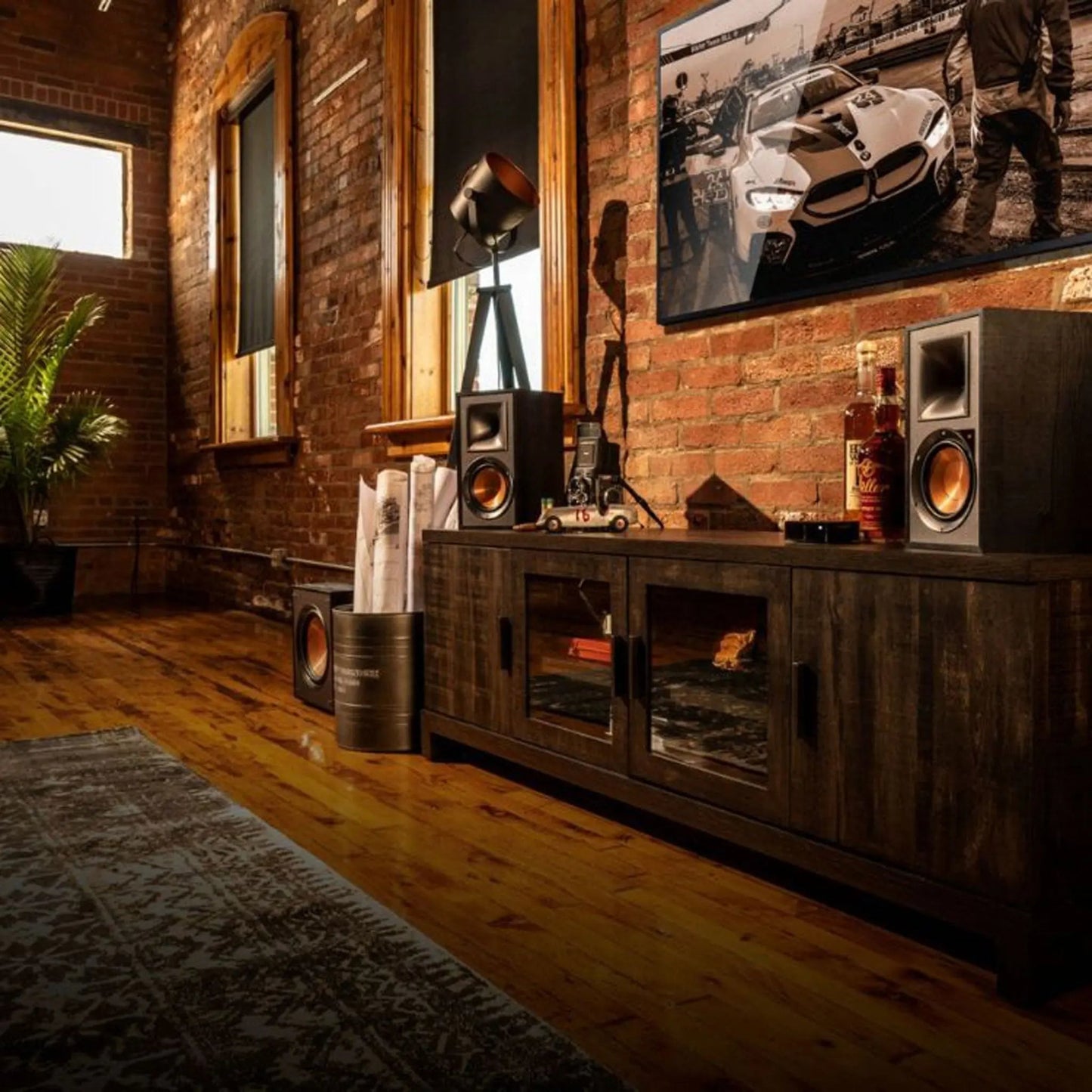 Klipsch R-51PM Powered Speakers Dubai Audio