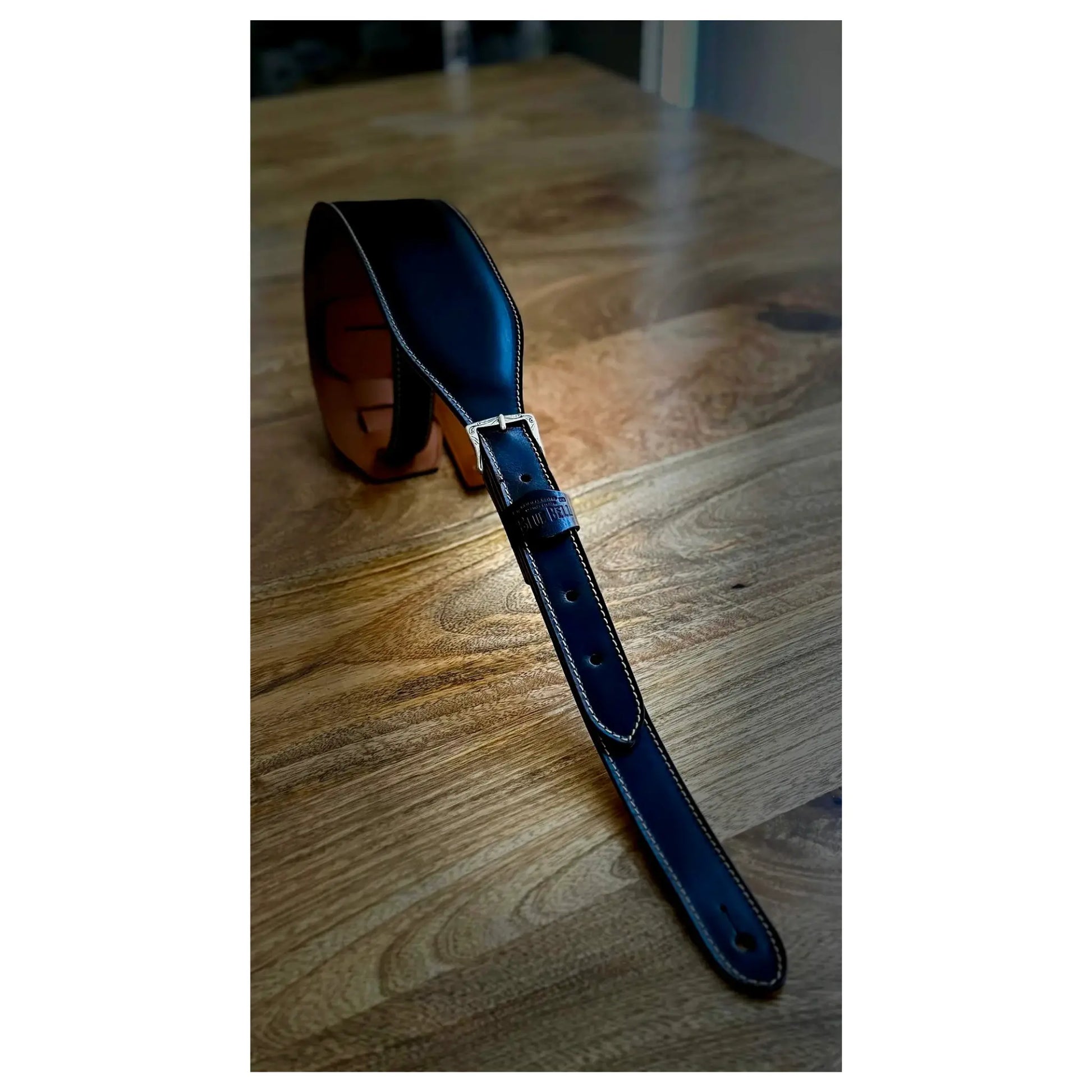 Blue Bell Straps Johnson Pure Aniline - Dark Coffee Guitar Straps Blue Bell Art of Guitar