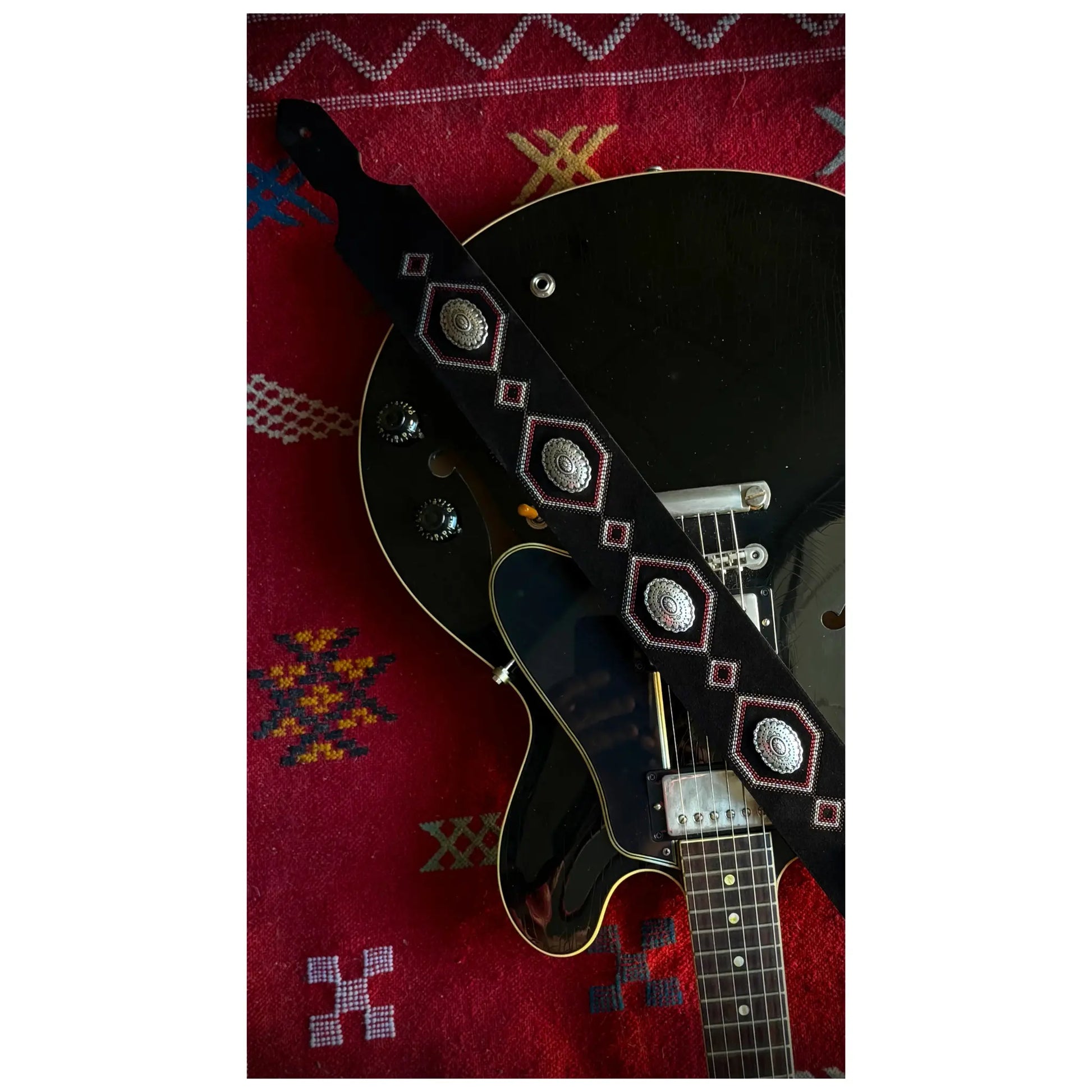 Blue Bell Straps Sigil - Black Suede Guitar Straps Blue Bell Art of Guitar