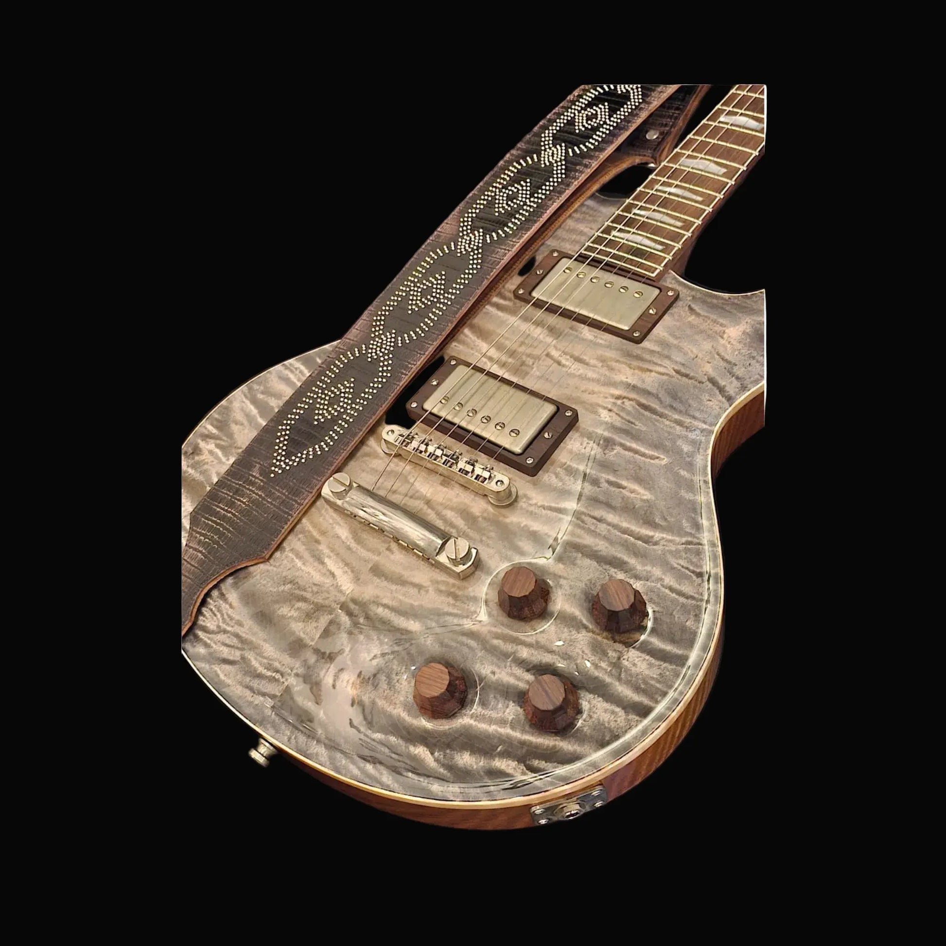 Blue Bell Straps Talisman - Black Lizard Studded Aged Guitar Straps Blue Bell Art of Guitar
