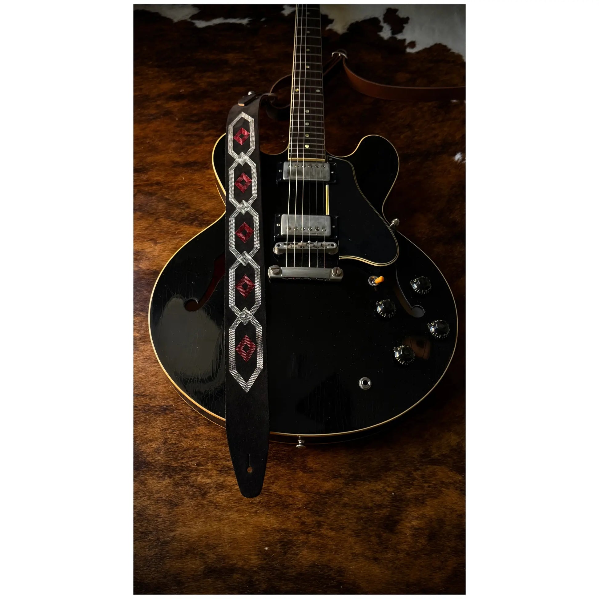 Blue Bell Straps Talisman - Black Suede Guitar Straps Blue Bell Art of Guitar
