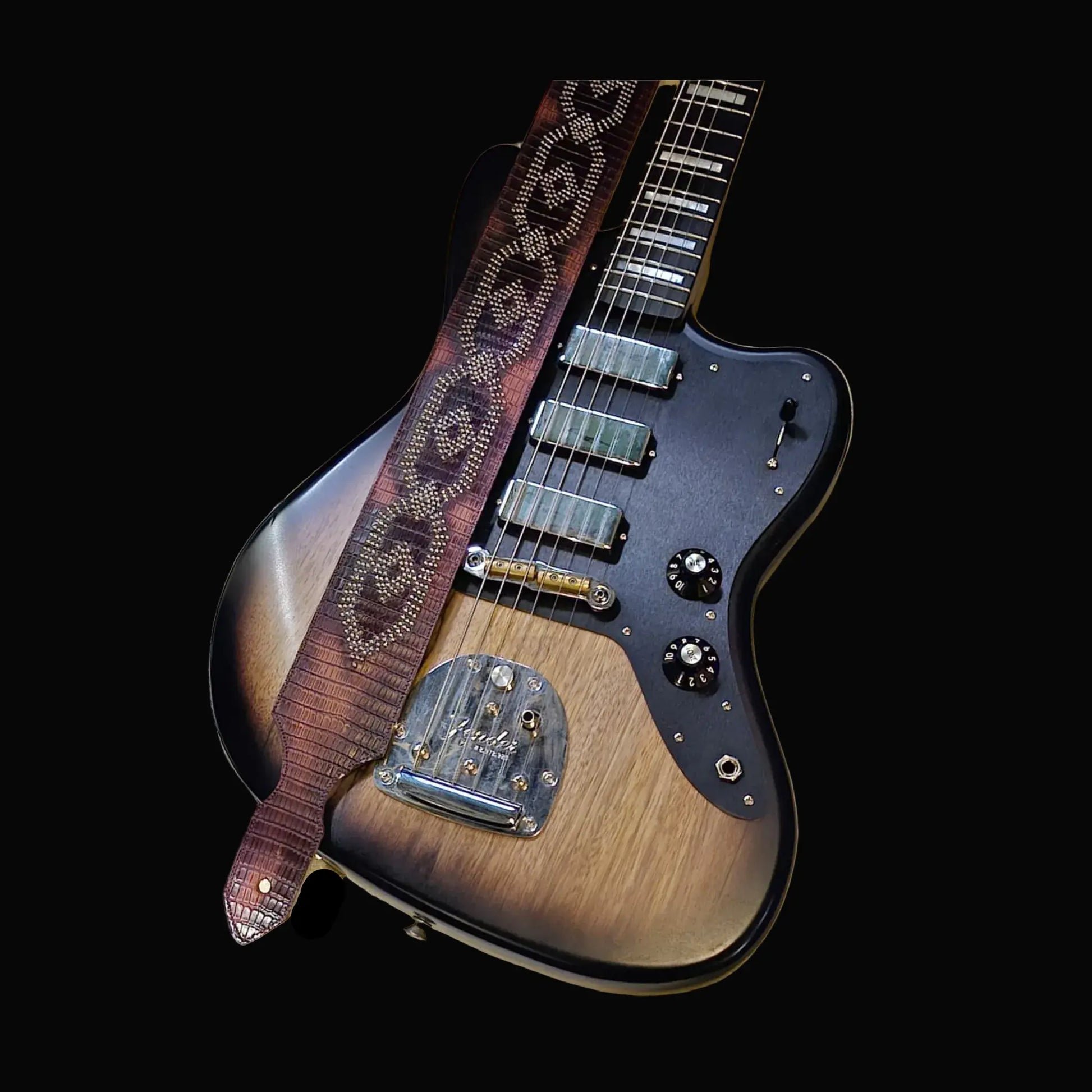 Blue Bell Straps Talisman - Cherry Lizard Studded Aged Guitar Straps Blue Bell Art of Guitar
