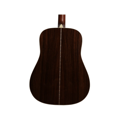 Martin D-28 General Martin Art of Guitar