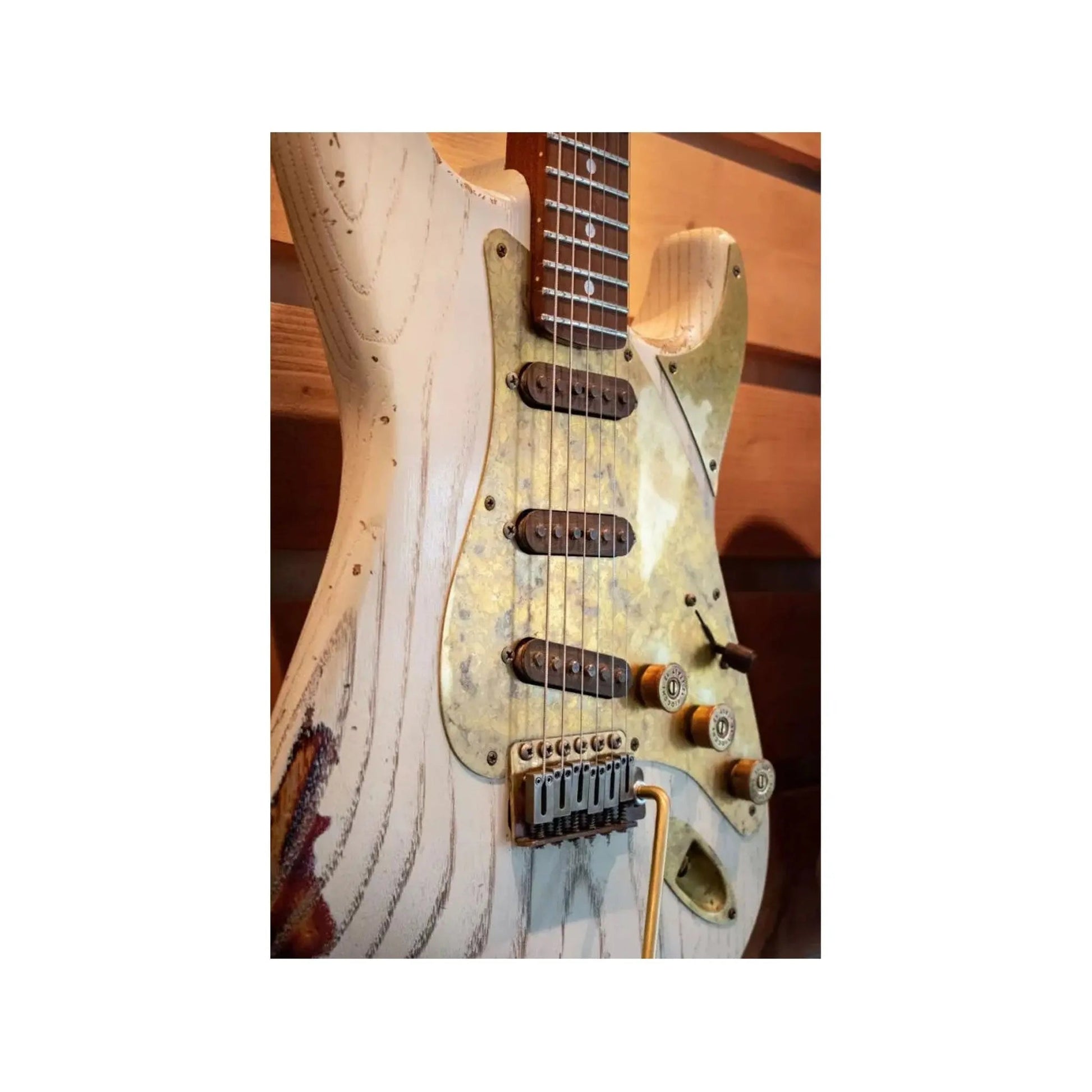 Paoletti Guitars Alfa Loft SSS Paoletti Cruz MasterPiece Electric Guitars Paoletti Art of Guitar