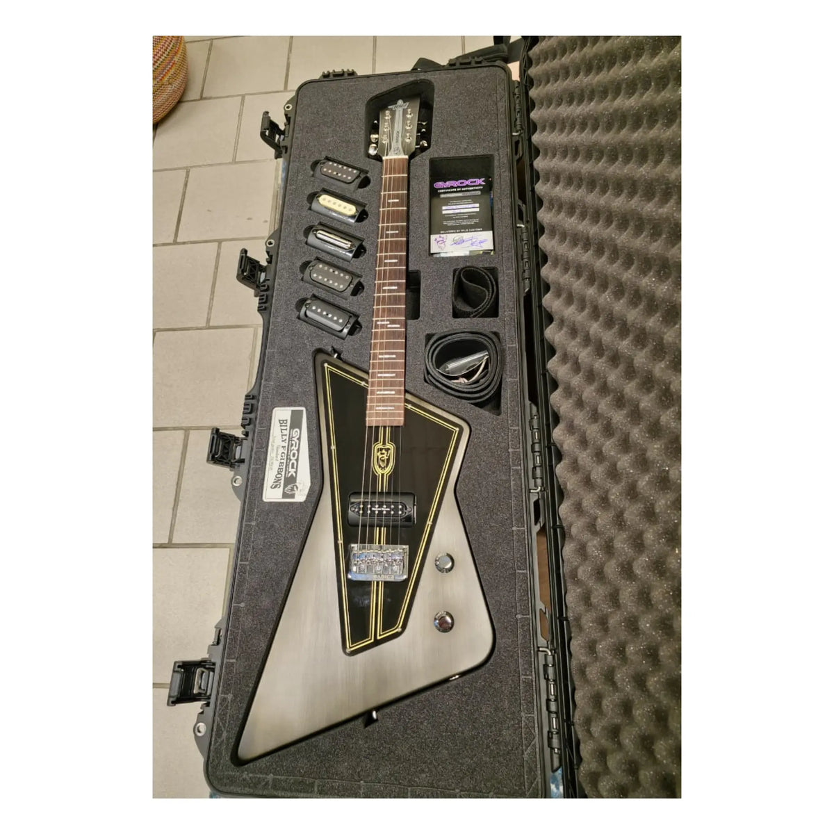 Wild Custom Guitars Billy F. Gibbons Standard Edition Gyrock Electric Guitar Electric Guitars Wild Customs Art of Guitar