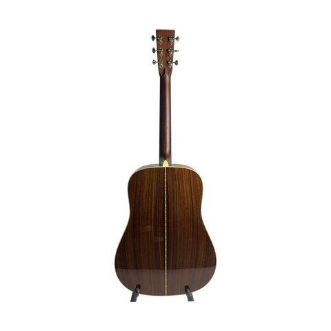 Martin - D28 Standard Art of Guitar